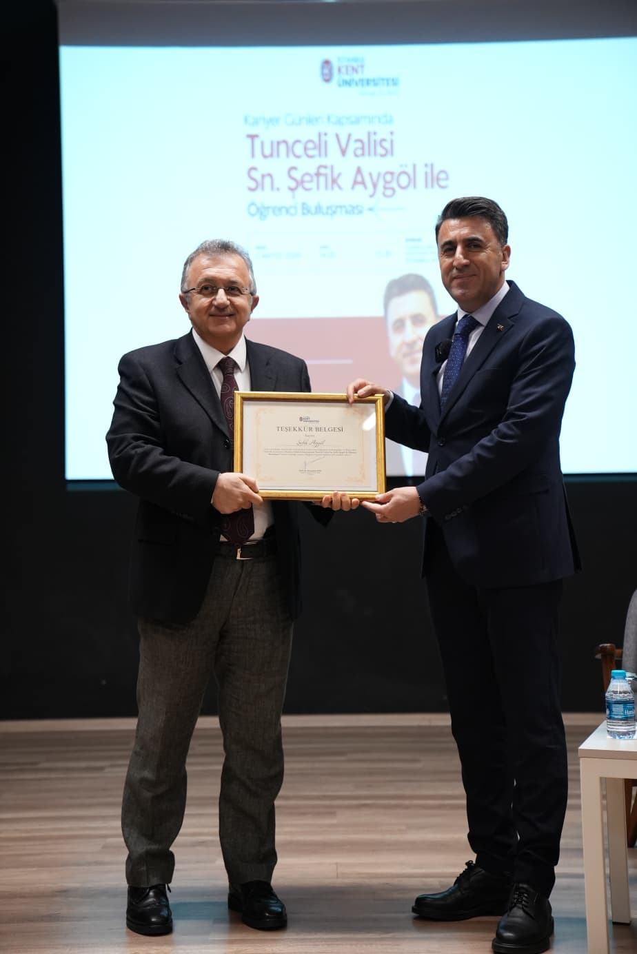 İstanbul Kent Üniversitesi Kariyer Günleri Öğrenci Buluşması galeri görseli